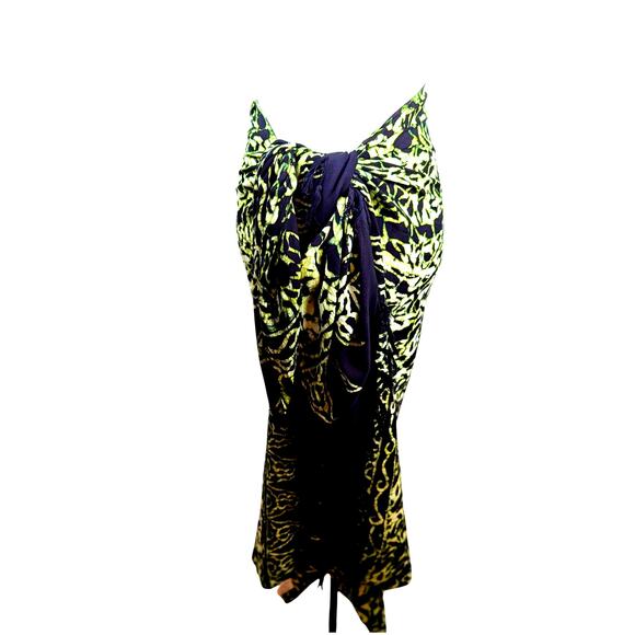 Alegre Batik Wrap/SarongHandmade Indonesia 45"x66" 100% rayon Black white green - Picture 2 of 8